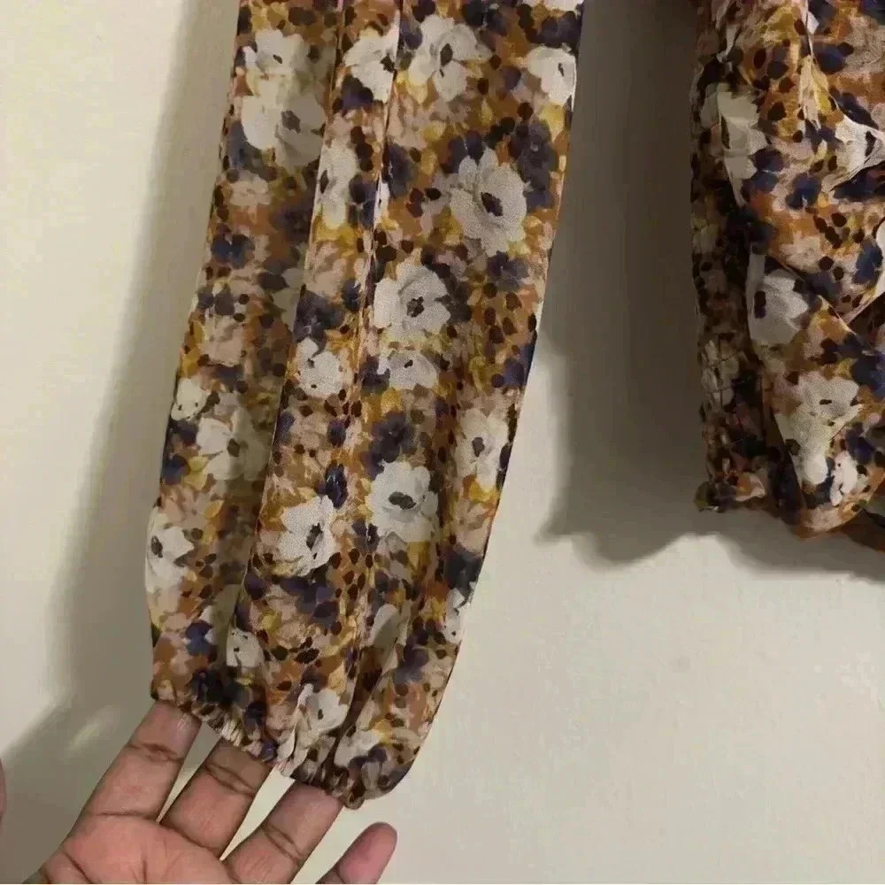 Astr The Label Size Medium Multicolor Ruched Flor… - image 7